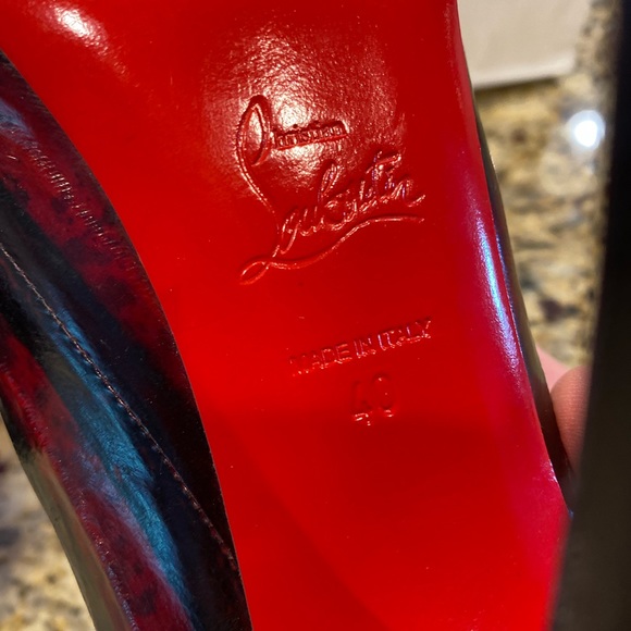Christian Louboutin Stilettos! Burgundy/Black. Size 40. Gorgeous! - Picture 6 of 14